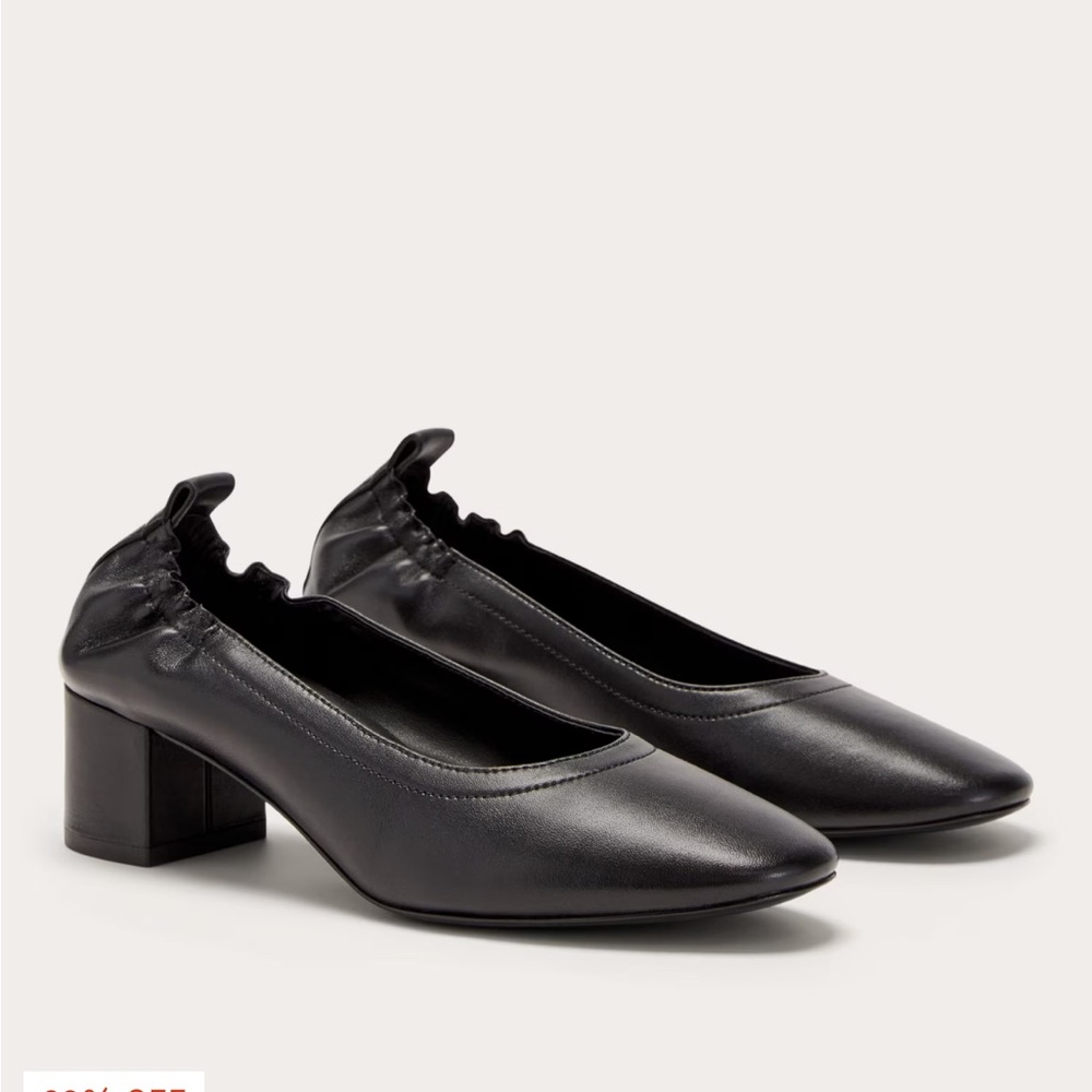 Everlane Black Leather Block Heel Pumps